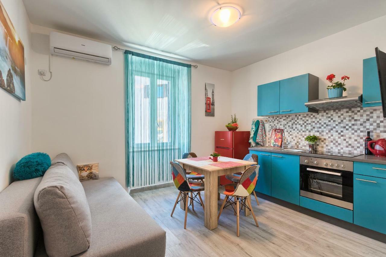 Apartment Amfiteatar Moris Pula Exterior foto